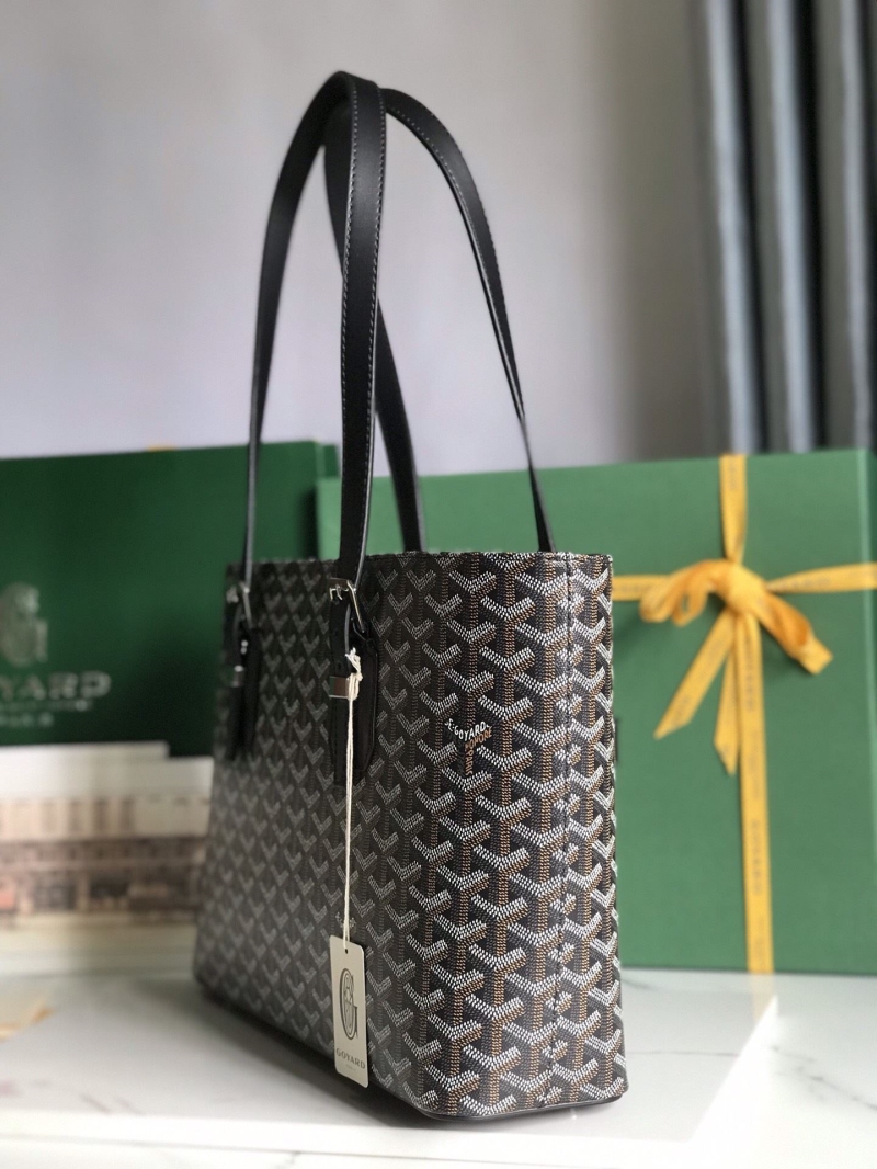 Goyard Shopping Bags